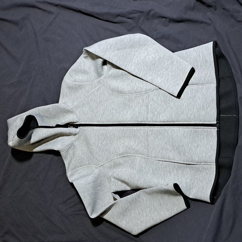 NWOT Gerry Weber Gray Scuba style Active Jacket